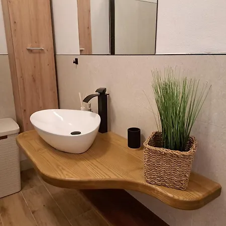 Apartment Calinda *