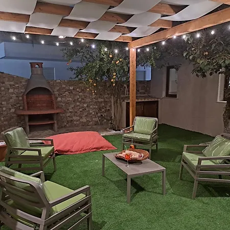 Calinda Apartment
