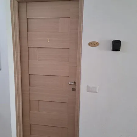 Calinda Apartment